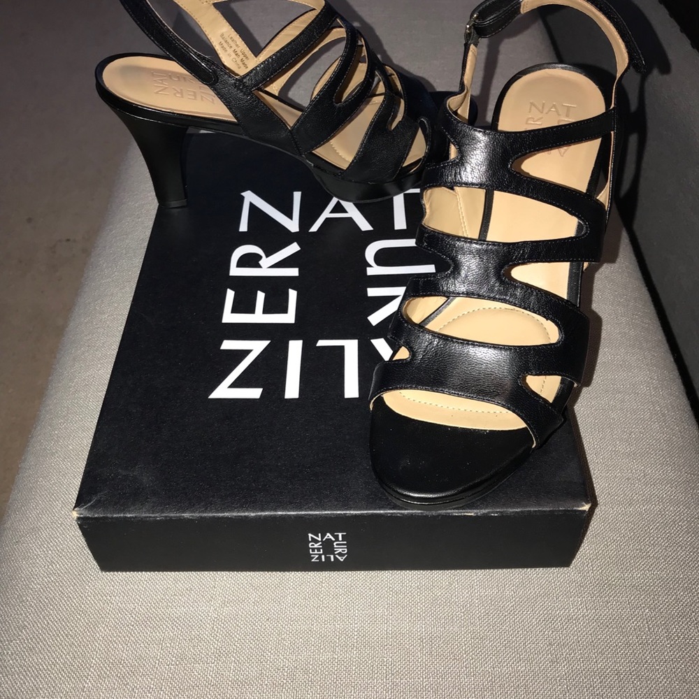 Women dress shoes
